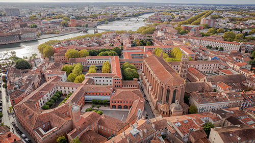 Les_Jacobins_et_Bords_de_Garonne_Remi_Deligeon_-_Agence_d_Attractivite_Toulouse.jpg